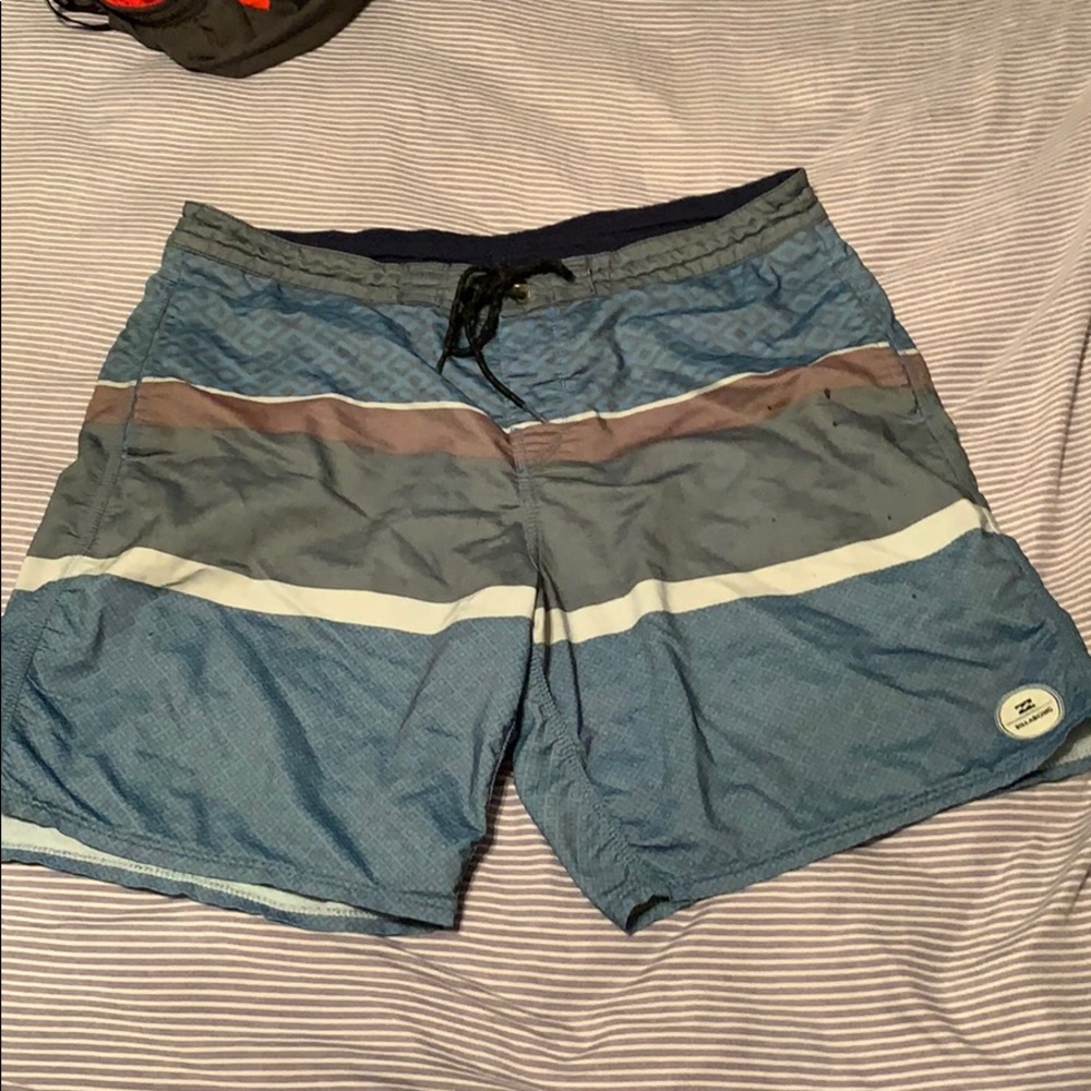 Billabong short